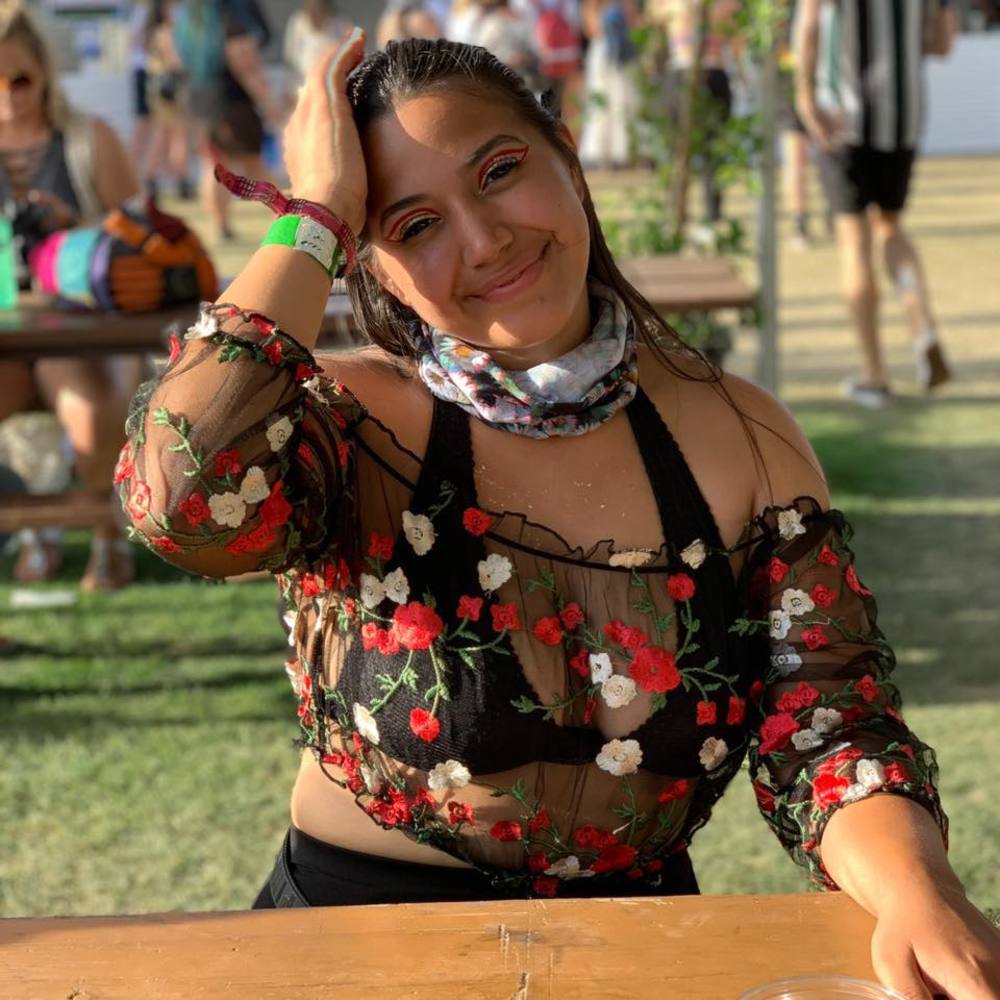 Meet your Posher, Alexis